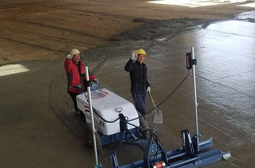 两轮激光整平机青海海东施工图.jpg