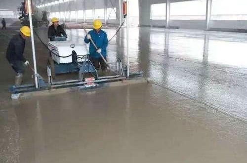 山东文体中心体育场
